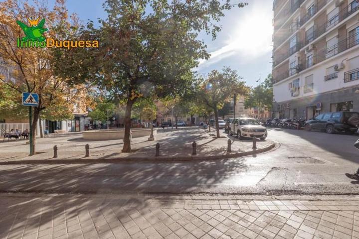 Piso en venta en Granada, Zaidin photo 0
