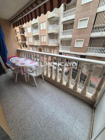 Apartamento en venta en Guardamar del Segura, Pueblo photo 0