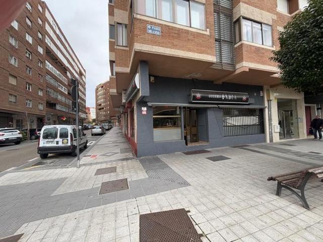 Local comercial en venta en Valladolid, Centro photo 0