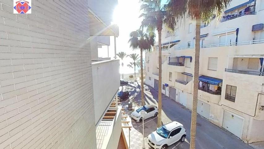 Apartamento en venta en Gualchos, Playa cambriles photo 0