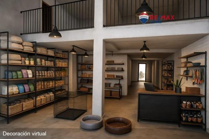 Local comercial en venta en Badajoz, Centro photo 0