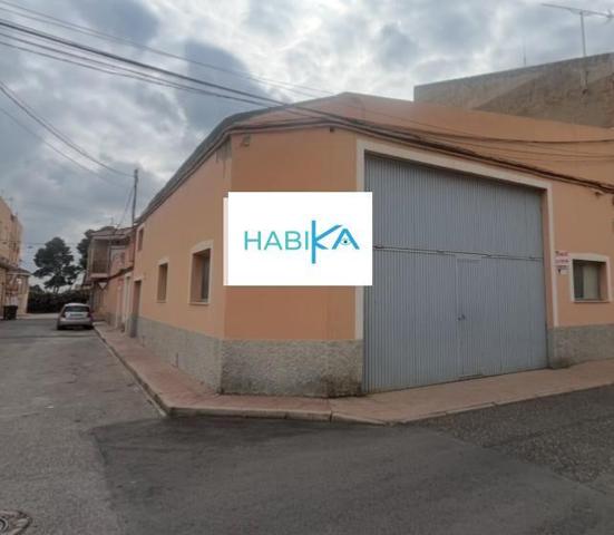 Local comercial en venta en Totana, El parral photo 0