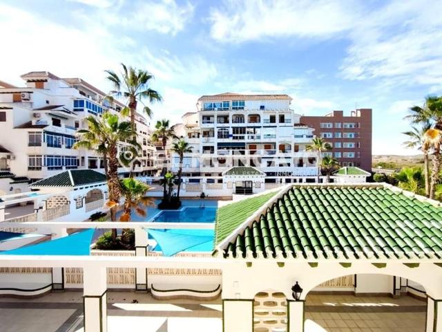 Apartamento en venta en Torrevieja, La Mata photo 0