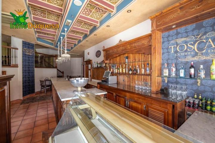 Local comercial en venta en Ogíjares, Centrico photo 0