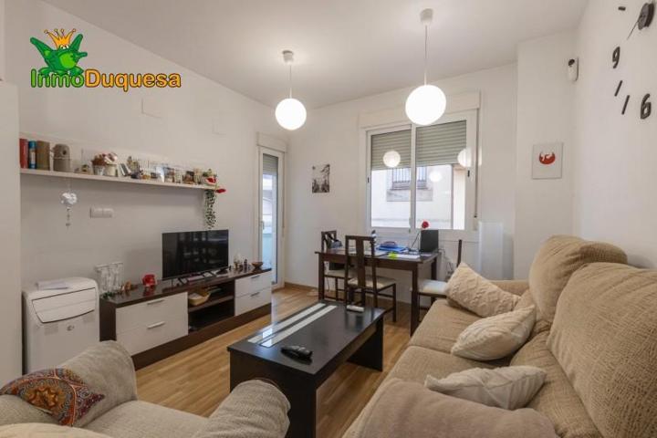 Piso en venta en Maracena, Centrico photo 0