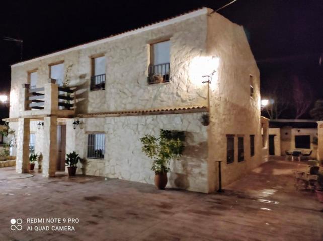 Chalet en venta en Cabra, Cerca del mitra photo 0