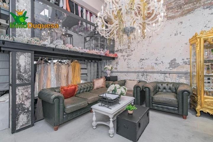 Local comercial en venta en Granada, Paseo del salon photo 0