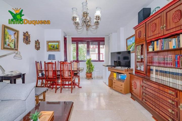 Piso en venta en Granada, Jardin de la reina photo 0