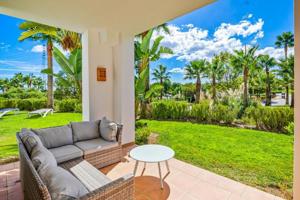 Apartamento en venta en Casares, Alcazaba Lagoon, 29690 photo 0