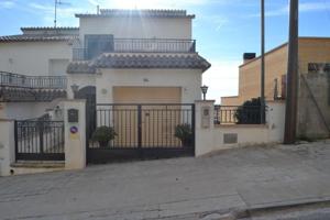Adosada en venta en Segur de Calafell, Nucli Urbà photo 0