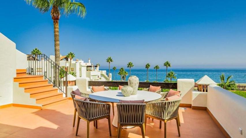 Aticos en venta en Estepona, Bahía del Velerín, Arrabal Uen. C5 Rio …, 29680 photo 0