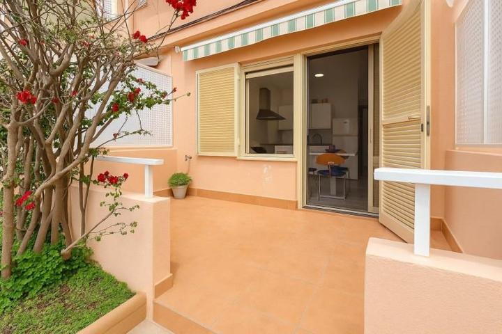 Planta baja en venta en Muro, Playa de Muro photo 0