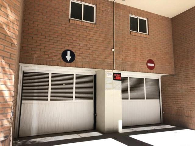 Garaje en alquiler en Valencia, Malilla photo 0