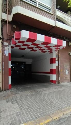 Parking en alquiler en Valencia, Mestalla photo 0