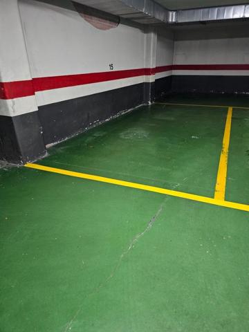 Garaje en alquiler en Santiago de Compostela, Campus Sur photo 0