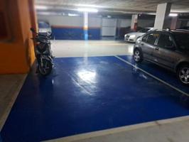 Garaje en alquiler en L'Hospitalet de Llobregat, La Florida photo 0