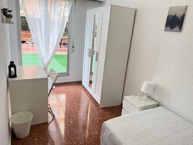 Piso en alquiler en Valencia, Valencia photo 0