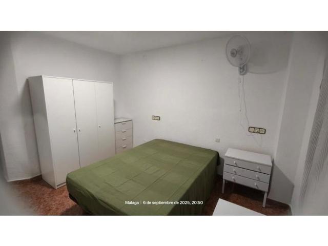 Habitación en alquiler en Málaga photo 0