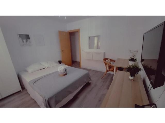 Habitación en alquiler en Málaga photo 0
