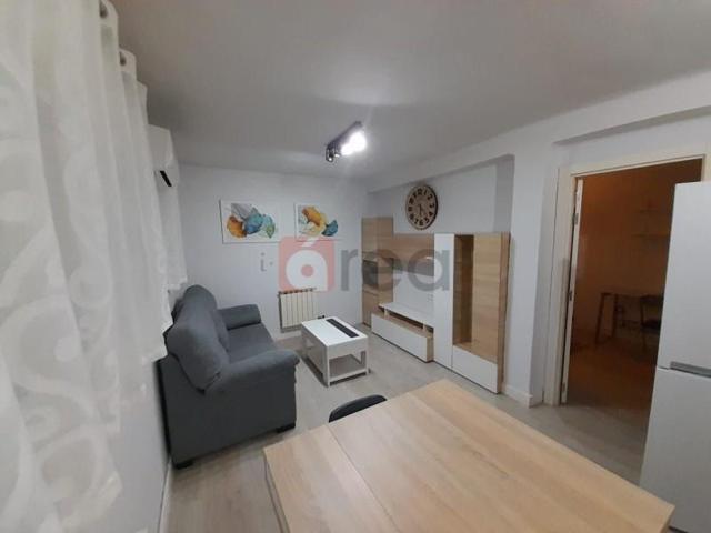 Apartamento en alquiler en Cuenca, Centro photo 0