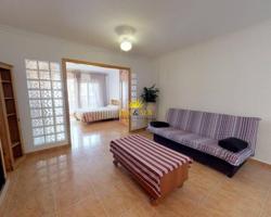 Apartamento en alquiler en Torrevieja, Los Locos photo 0