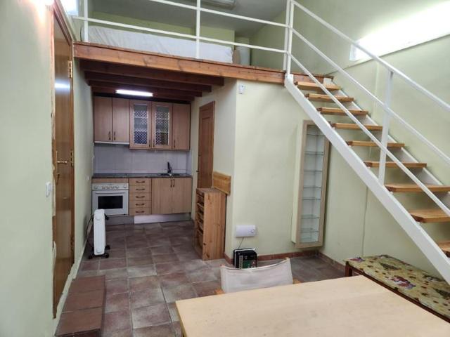 Local comercial en alquiler en Barcelona photo 0