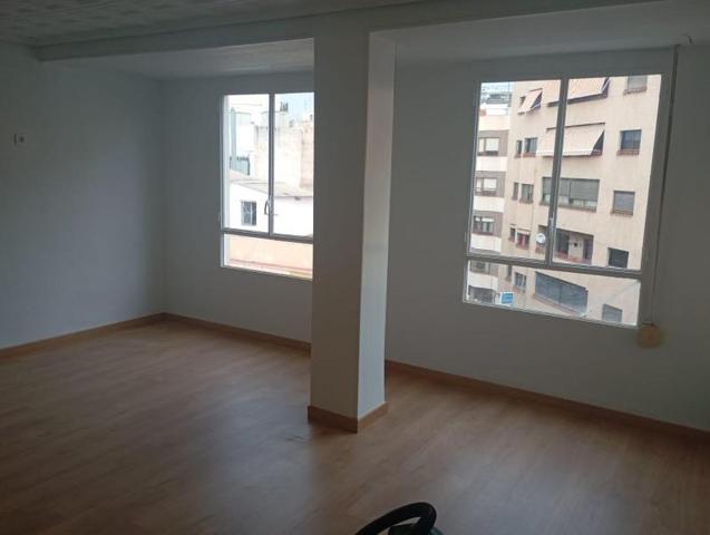 Apartamento en alquiler en Elche, Centro photo 0