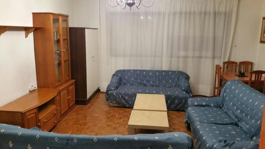 Piso en alquiler en Cartagena, Casco Antiguo photo 0