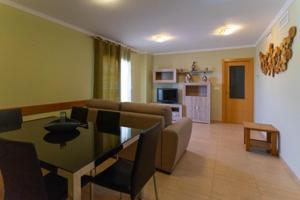 Piso en alquiler en Coín, Centro urbano photo 0