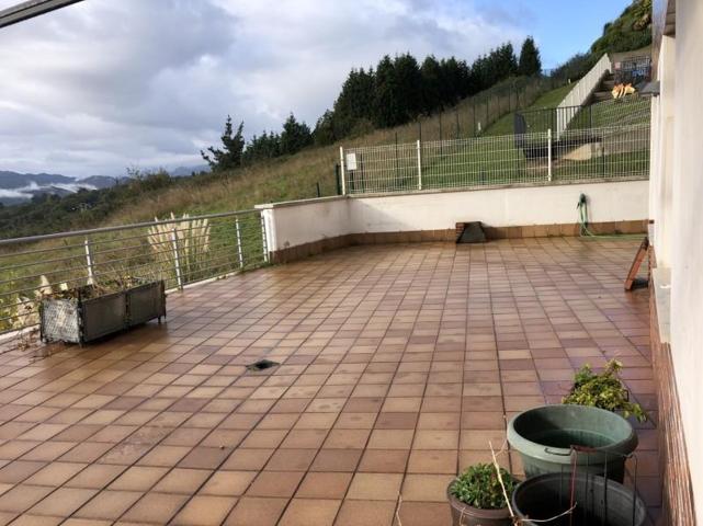 Piso en alquiler en Oviedo, Oviedo photo 0