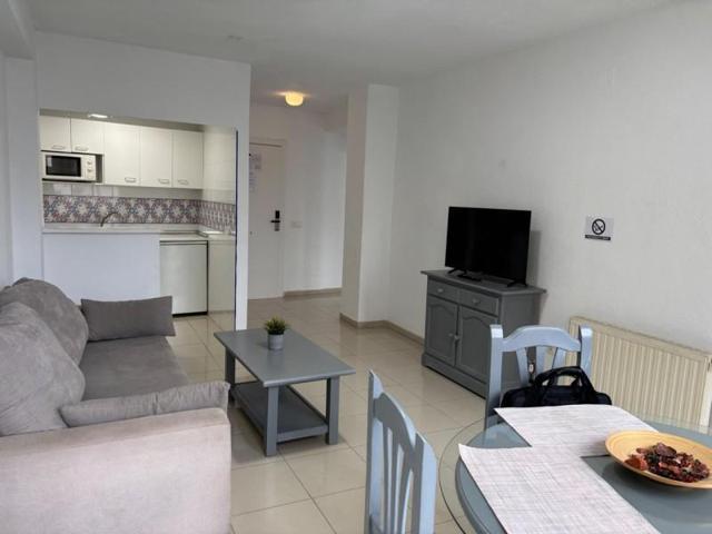 Apartamento en alquiler en Torremolinos, C.C. Pablo Ruiz Picasso photo 0