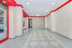 Local comercial en alquiler en Granada, Plaza de toros photo 0