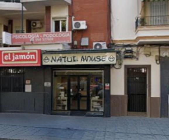 Local comercial en alquiler en Sevilla, Nervion - Avd.Cruz Del Campo photo 0