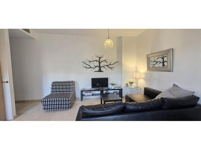 Piso en alquiler en Málaga, La Goleta - San Felipe Neri photo 0