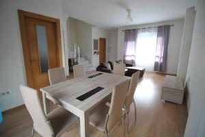 Adosada en alquiler en Armilla, San miguel photo 0