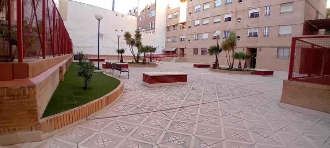 Piso en alquiler en Murcia, Santa Maria de Gracia photo 0