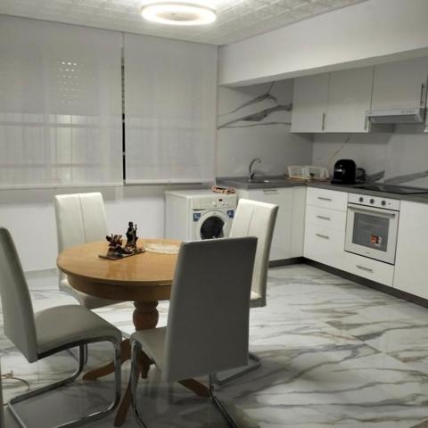 Piso en alquiler en Valencia, Carrer de Campillo de Altobuey, 46022 photo 0