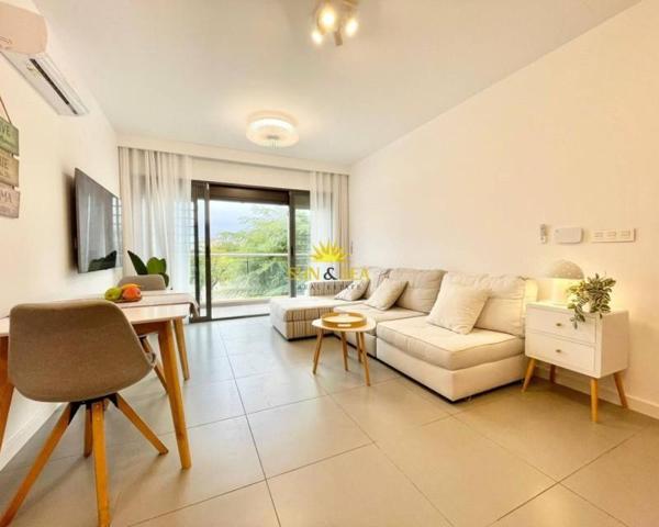 Apartamento en alquiler en Pilar de la Horadada, Mil Palmeras photo 0