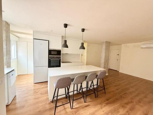 Piso en alquiler en Valencia, Gran Vía photo 0