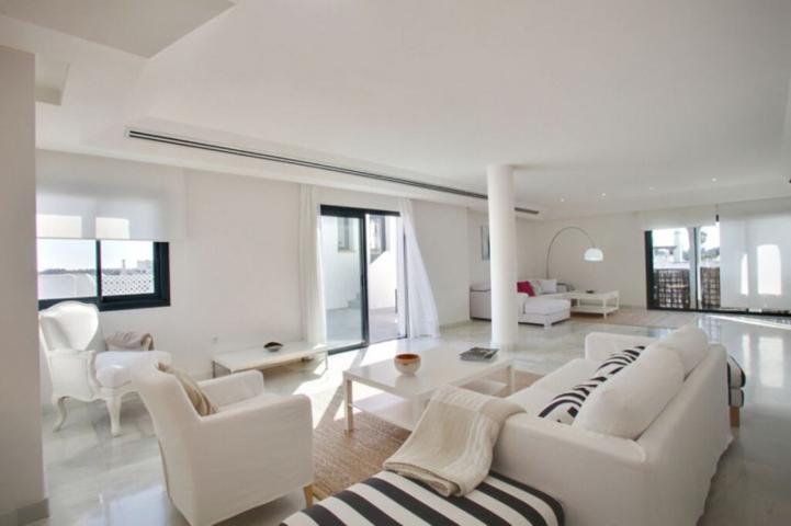 Apartamento en alquiler en Sotogrande, Sotogrande - Costa photo 0