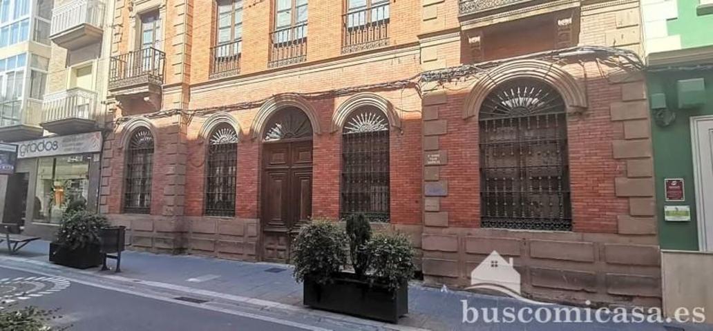 Local comercial en alquiler en Linares, Calle Sagasta, 23700 photo 0