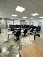 Local comercial en alquiler en Talavera de la Reina, Nuevo Centro photo 0