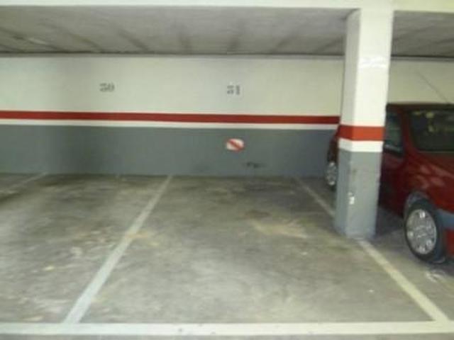 Parking en venta en Valladolid, Covaresa photo 0