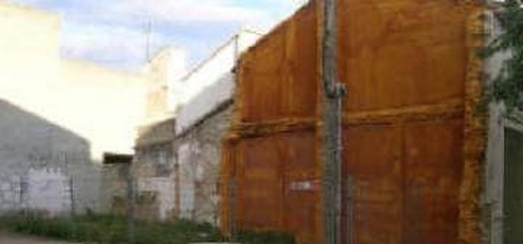 Terreno en venta en Llaurí, Comunidad valenciana photo 0