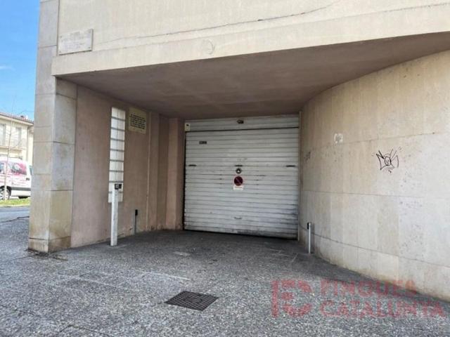 Parking en venta en Girona photo 0