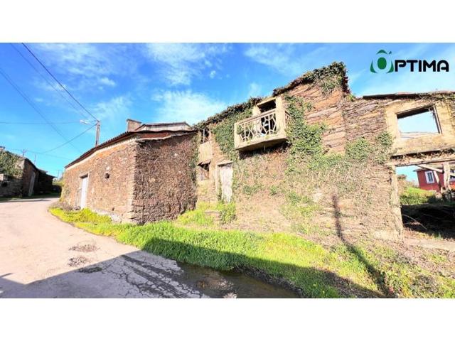Casa con terreno en venta en Arzúa photo 0