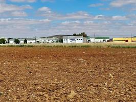 Terreno en venta en Fuente Obejuna, Fuente Obejuna photo 0