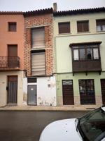 Casa en venta en Huete, Huete photo 0