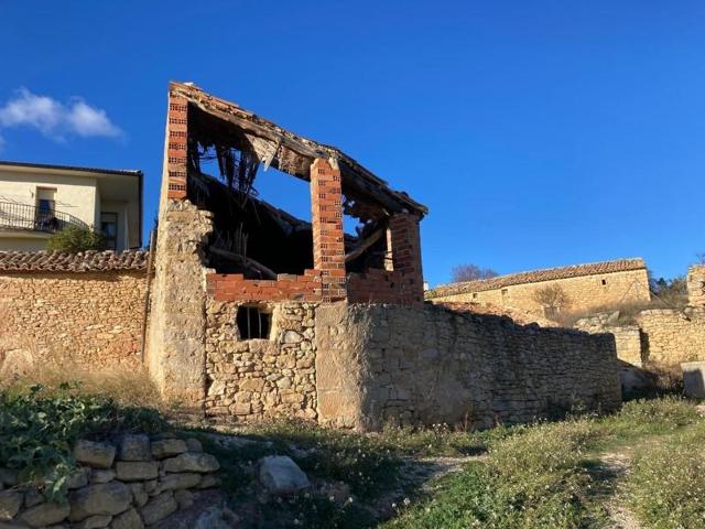 Terreno en venta en Valjunquera, Aragon photo 0