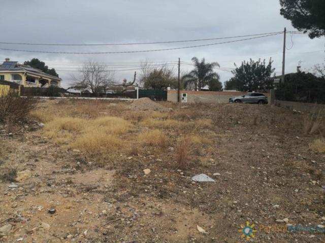 Parcela en venta en Alberic, A las afueras photo 0